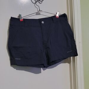 Columbia Women's Dark Navy Cargo Shorts